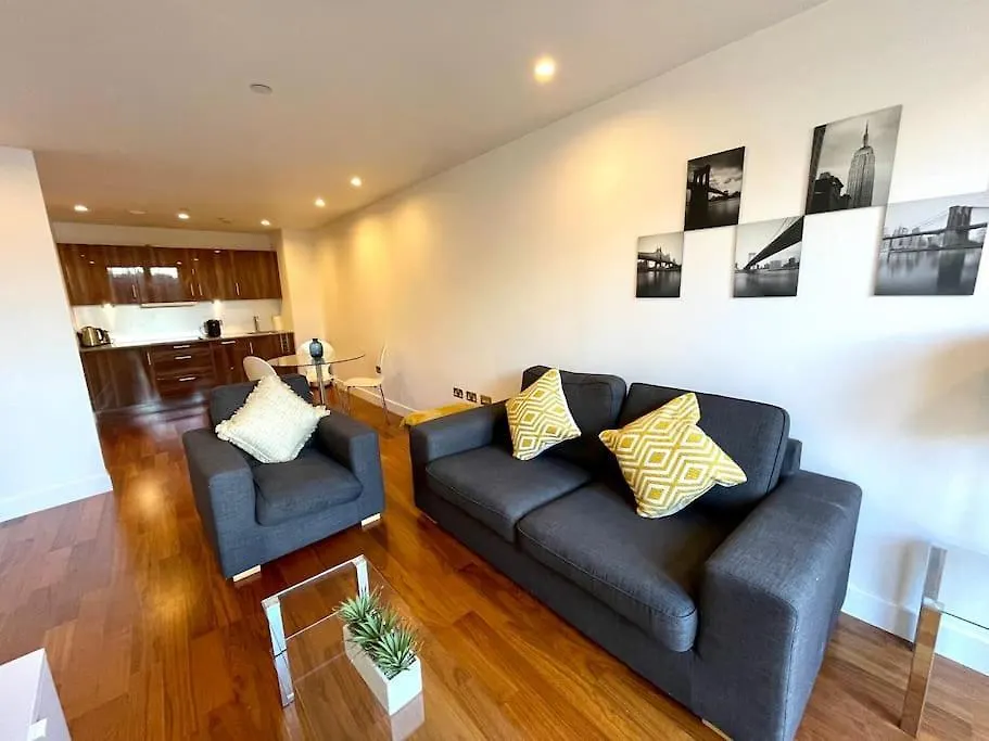 Apartment In The Heart Of Cardiff City